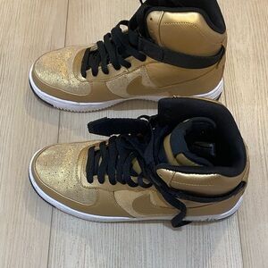Nike Women Gold and Black High-Top Sneakers